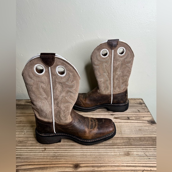 WorkHog Wide Square Toe Tall Boot Ariat Kids 2.5 cowboy workwear - Picture 3 of 14